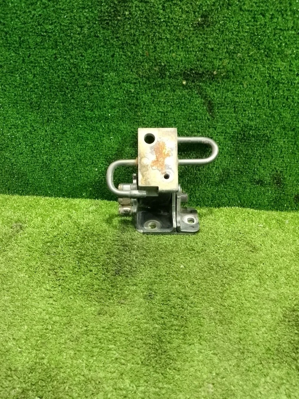 Петля двери Audi A6 Allroad Quattro C5 (2000—2006)