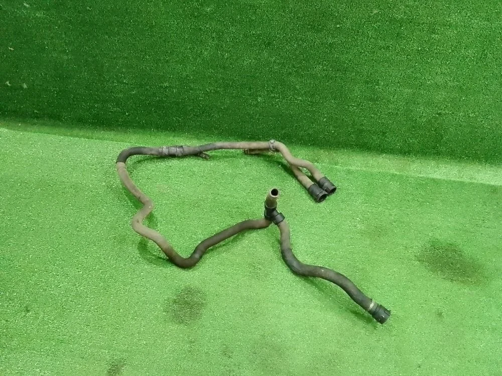 Патрубок системы охлаждения Ford Mondeo IV (2006—2010)