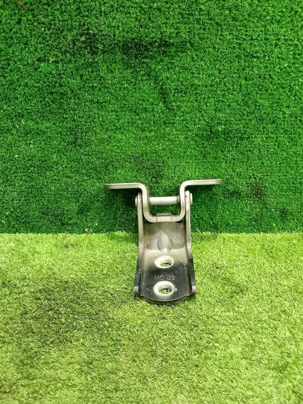 Петля двери Kia Rio III (2011—2015)