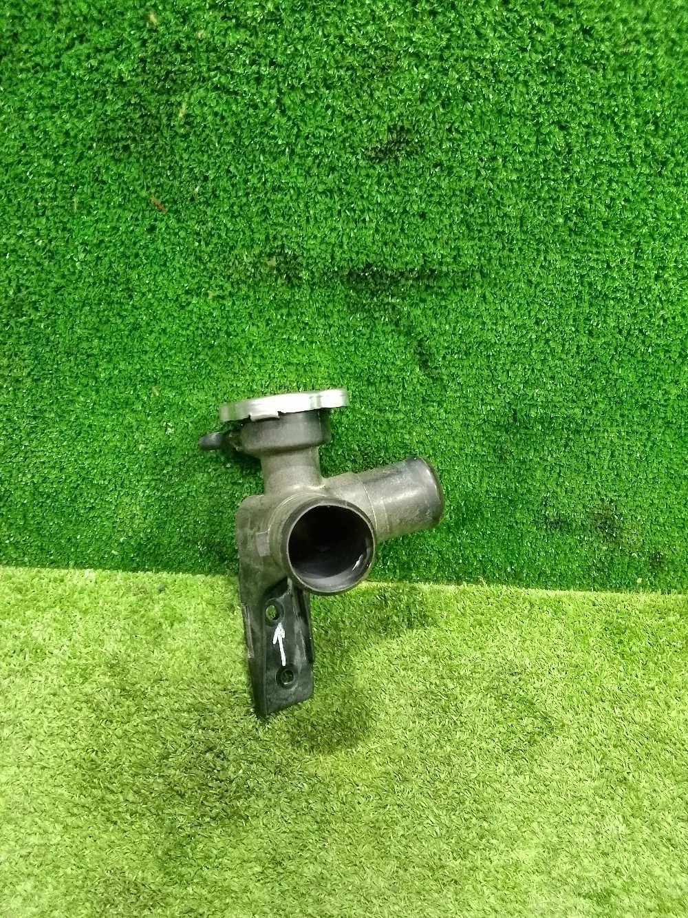 Горловина радиатора Kia Rio III (2011—2015)