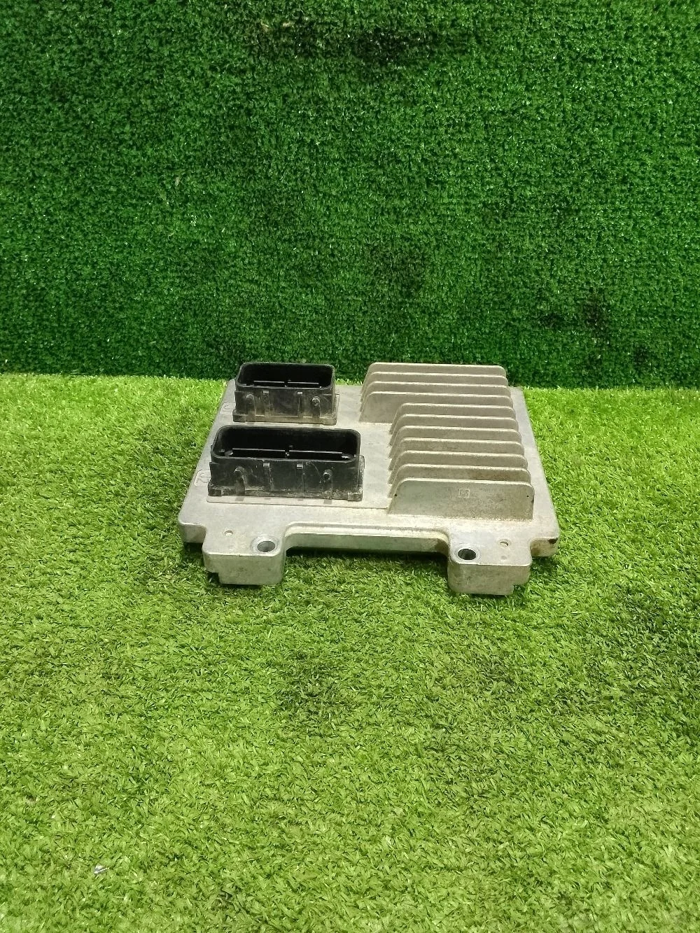 Блок управления двигателем Chevrolet Cobalt II (2011—2016)