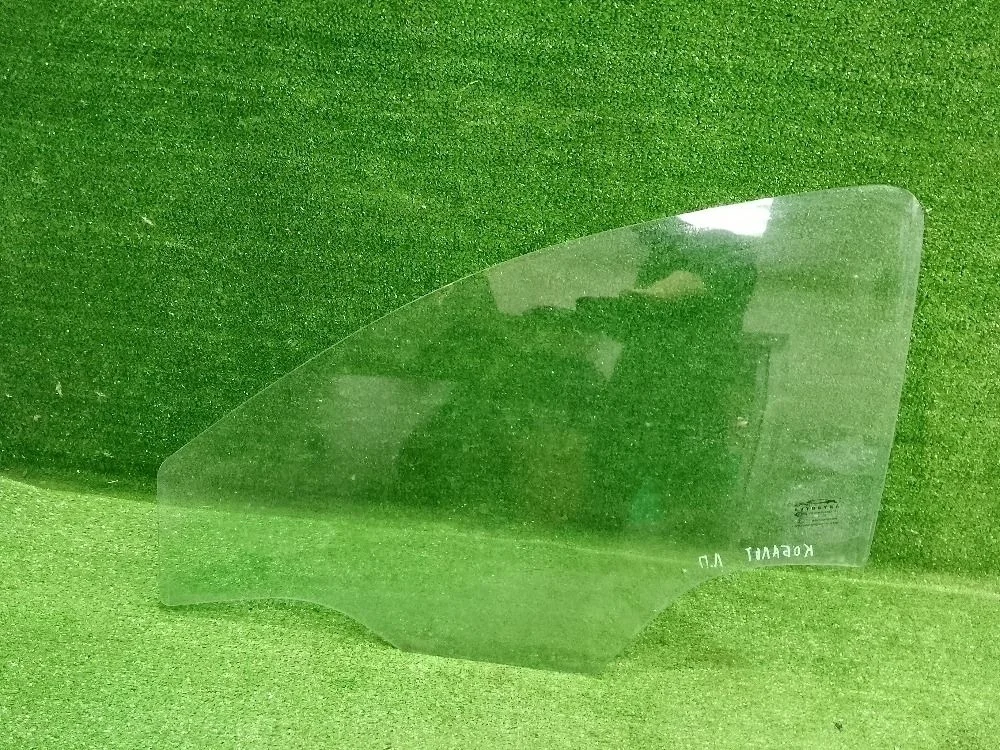 Стекло двери Chevrolet Cobalt II (2011—2016)