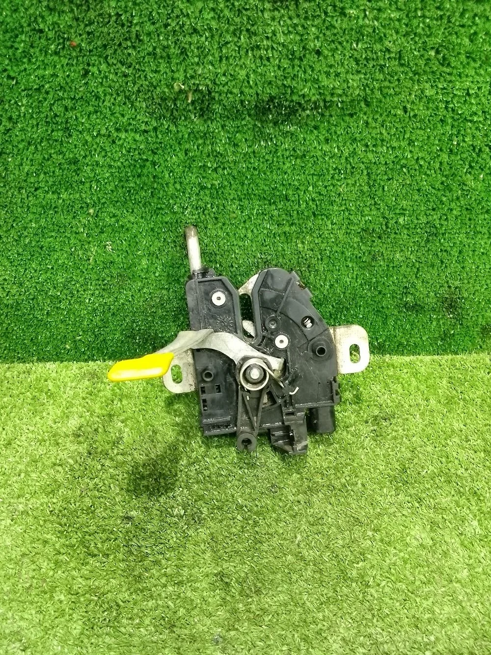 Замок капота Ford Mondeo IV (2006—2010)