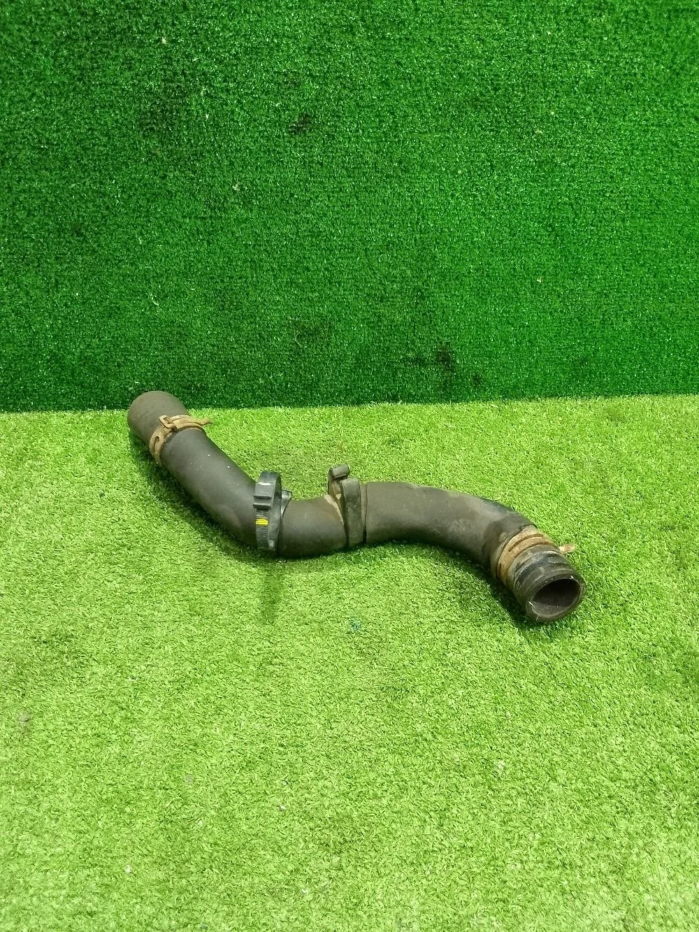 Патрубок системы охлаждения Volkswagen Polo V (2009—2015)