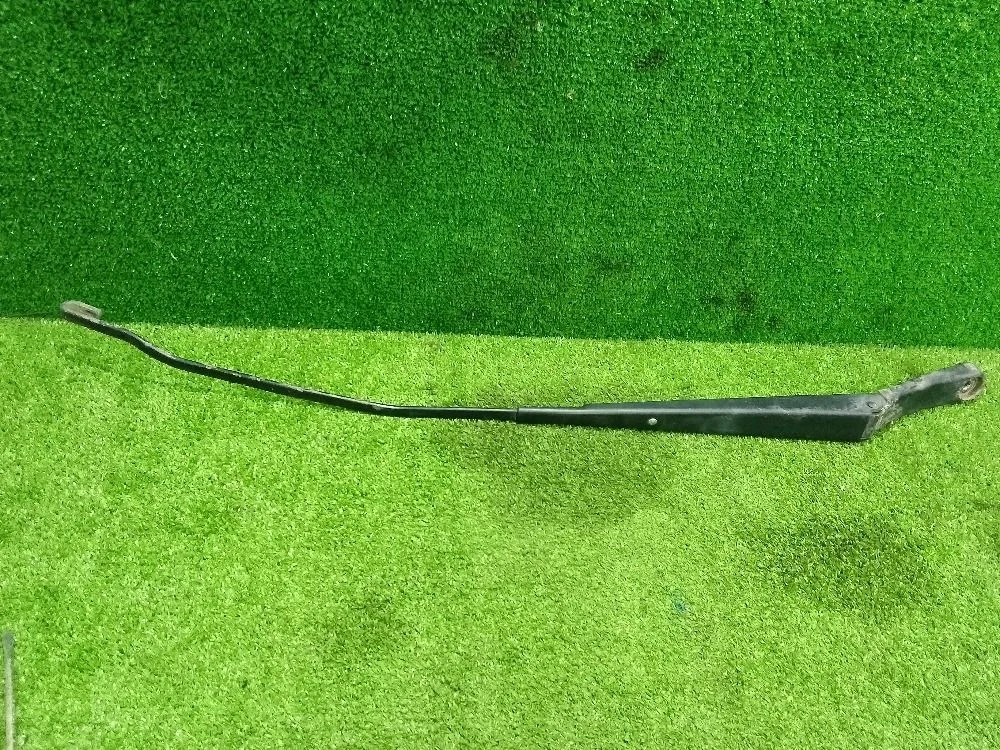 Поводок дворника Volkswagen Polo V (2009—2015)