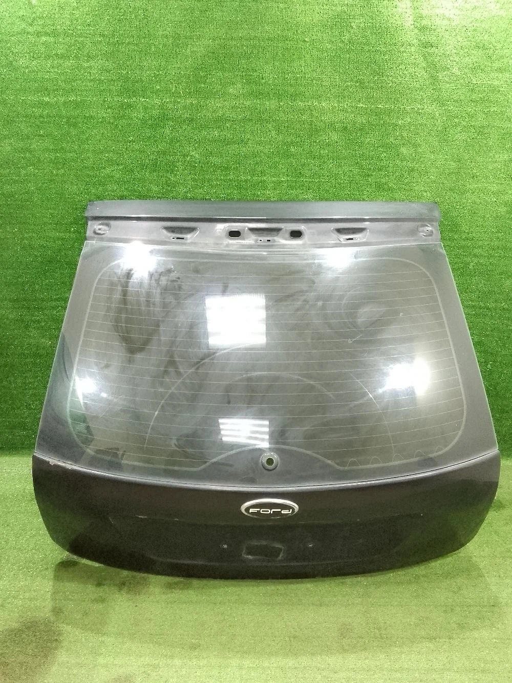 Крышка багажника Ford Focus II (2005—2008)