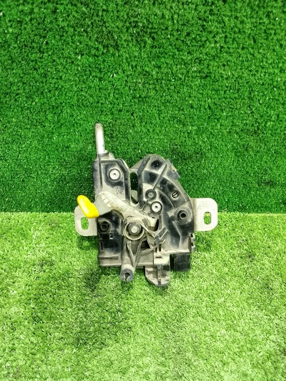 Замок капота Ford Mondeo IV рестайлинг (2010—2014)