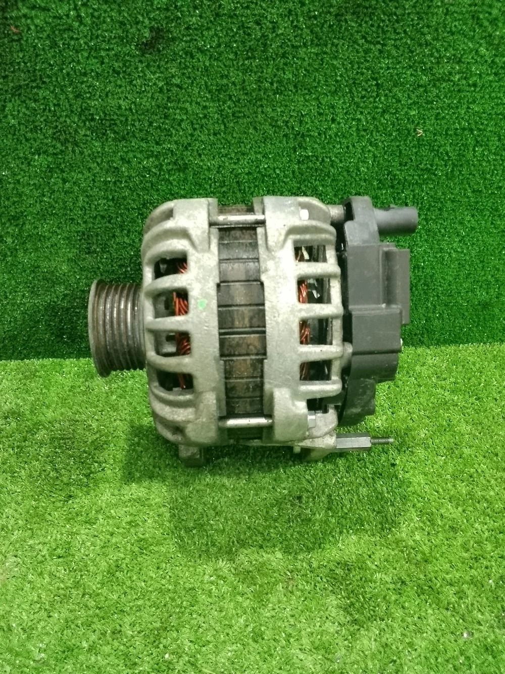 Генератор Volkswagen Polo V (2009—2015)