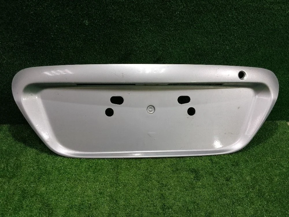 Накладка крышки багажника Mitsubishi Lancer IX (2000—2007)