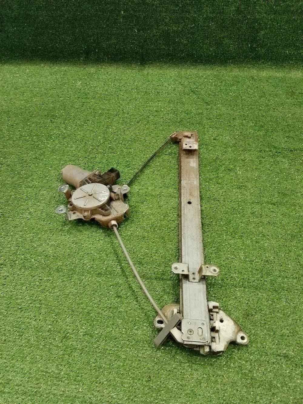 Стеклоподъемник Mitsubishi Lancer IX (2000—2007)