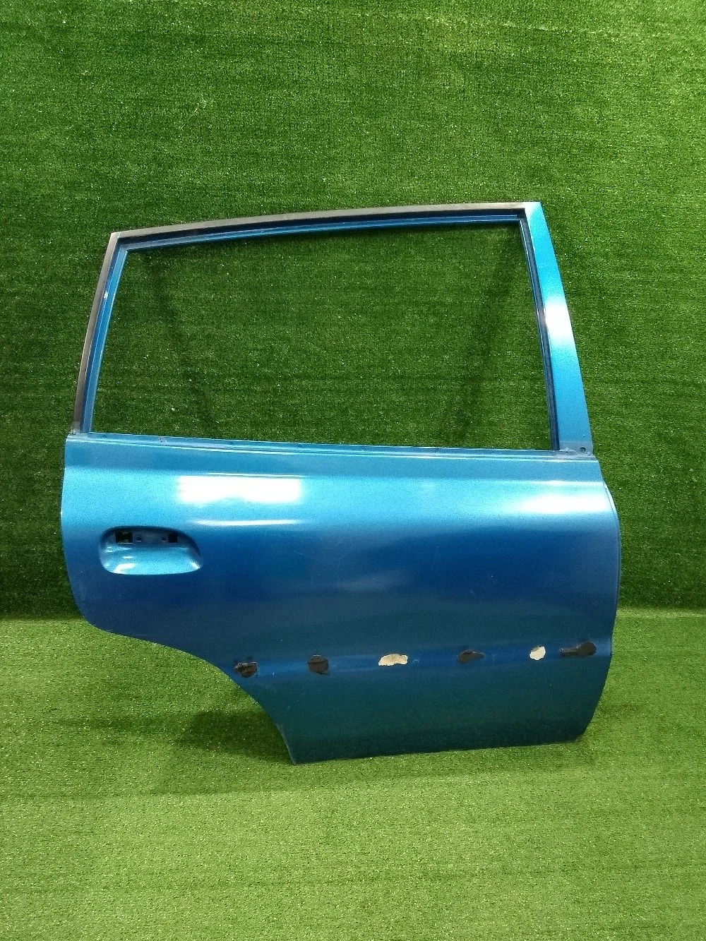 Дверь Kia Rio I (1999—2002)