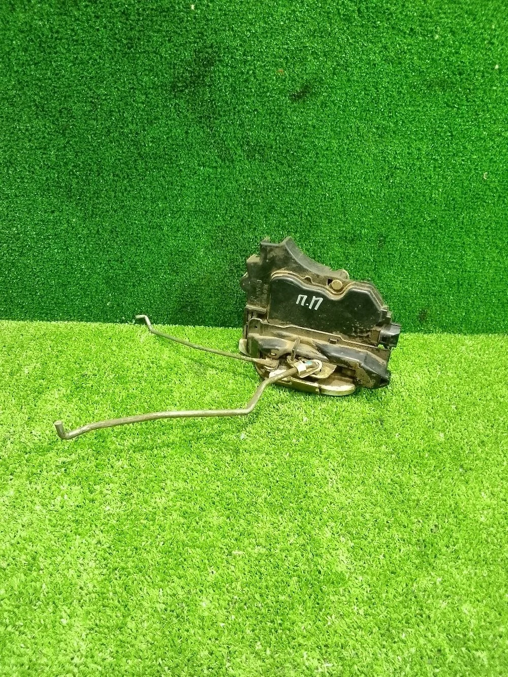 Замок двери Mitsubishi Lancer IX (2000—2007)