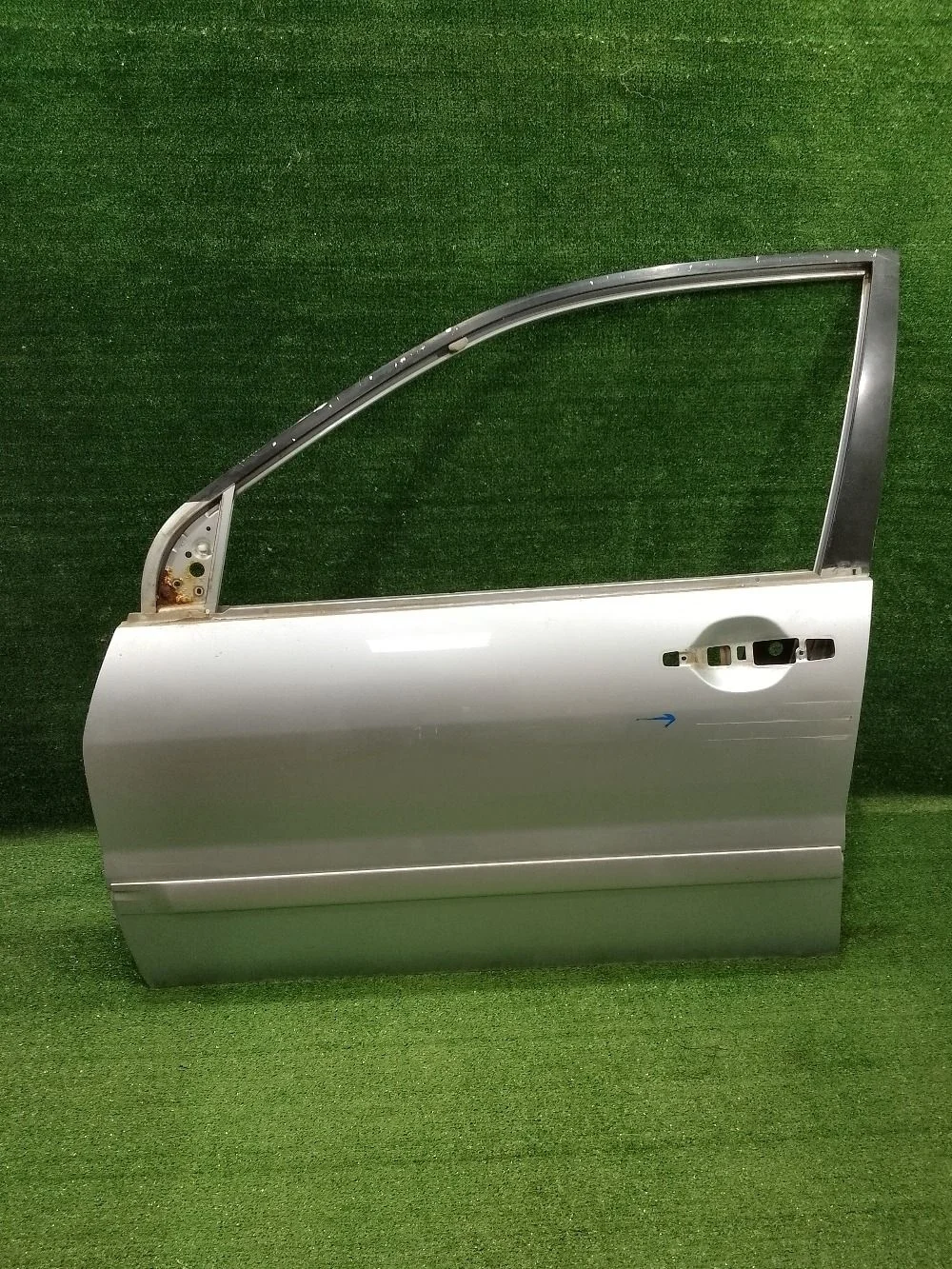 Дверь Mitsubishi Lancer IX (2000—2007)