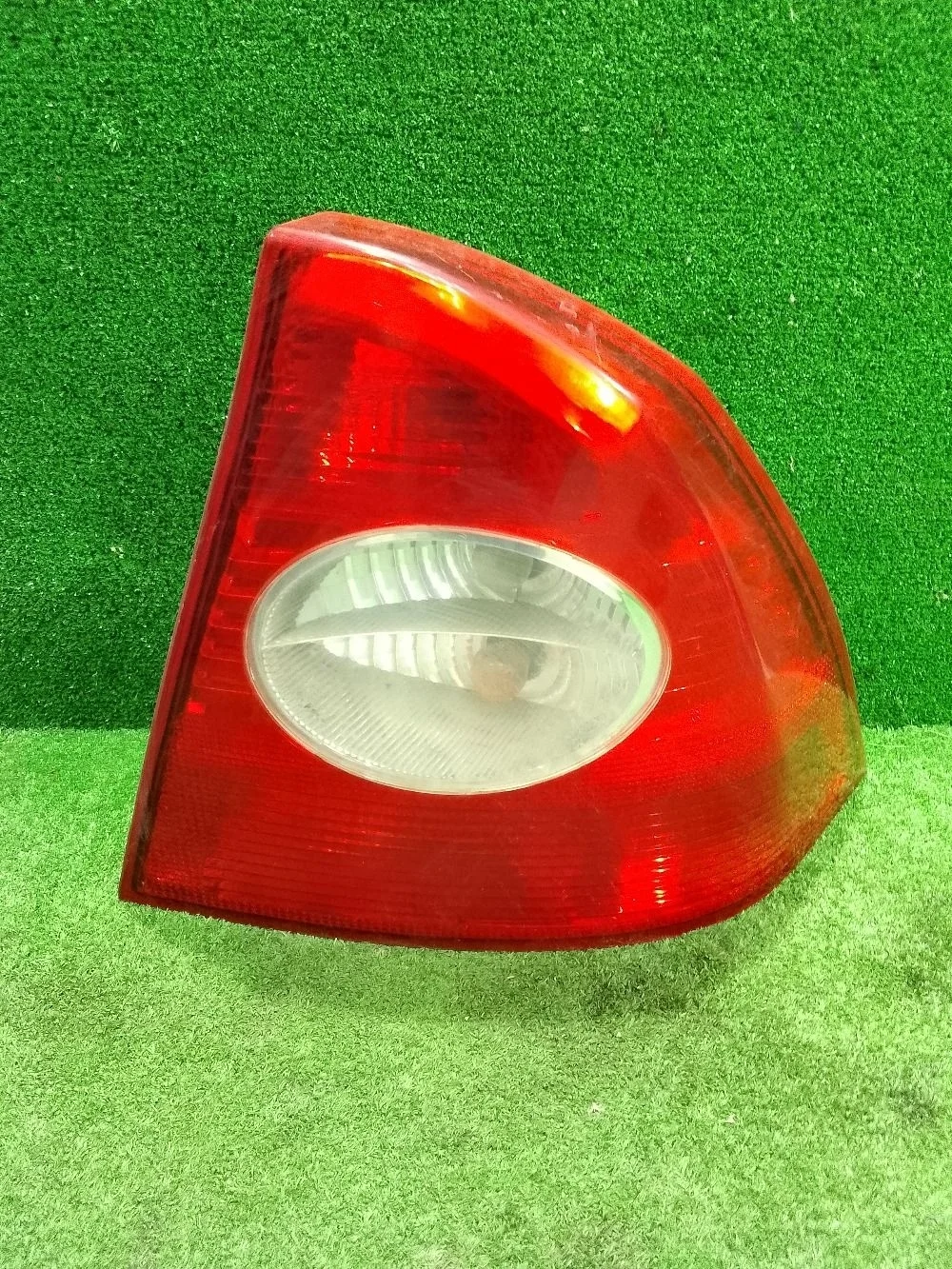 Фонарь Ford Focus II (2005—2008)