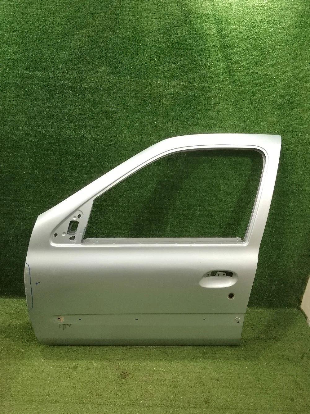 Дверь Renault Clio II (1998—2002)