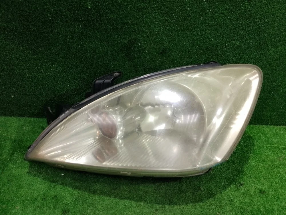Фара Mitsubishi Lancer IX (2000—2007)