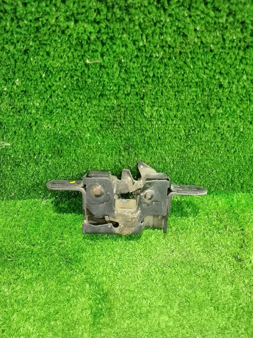 Замок капота Renault Fluence I (2009—2013)