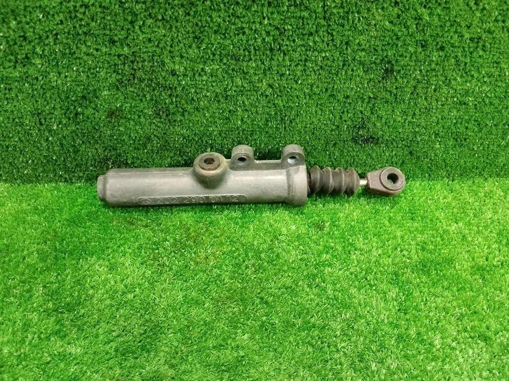 Главный цилиндр сцепления Mercedes-Benz E-класс W210/S210 (1995—1999)