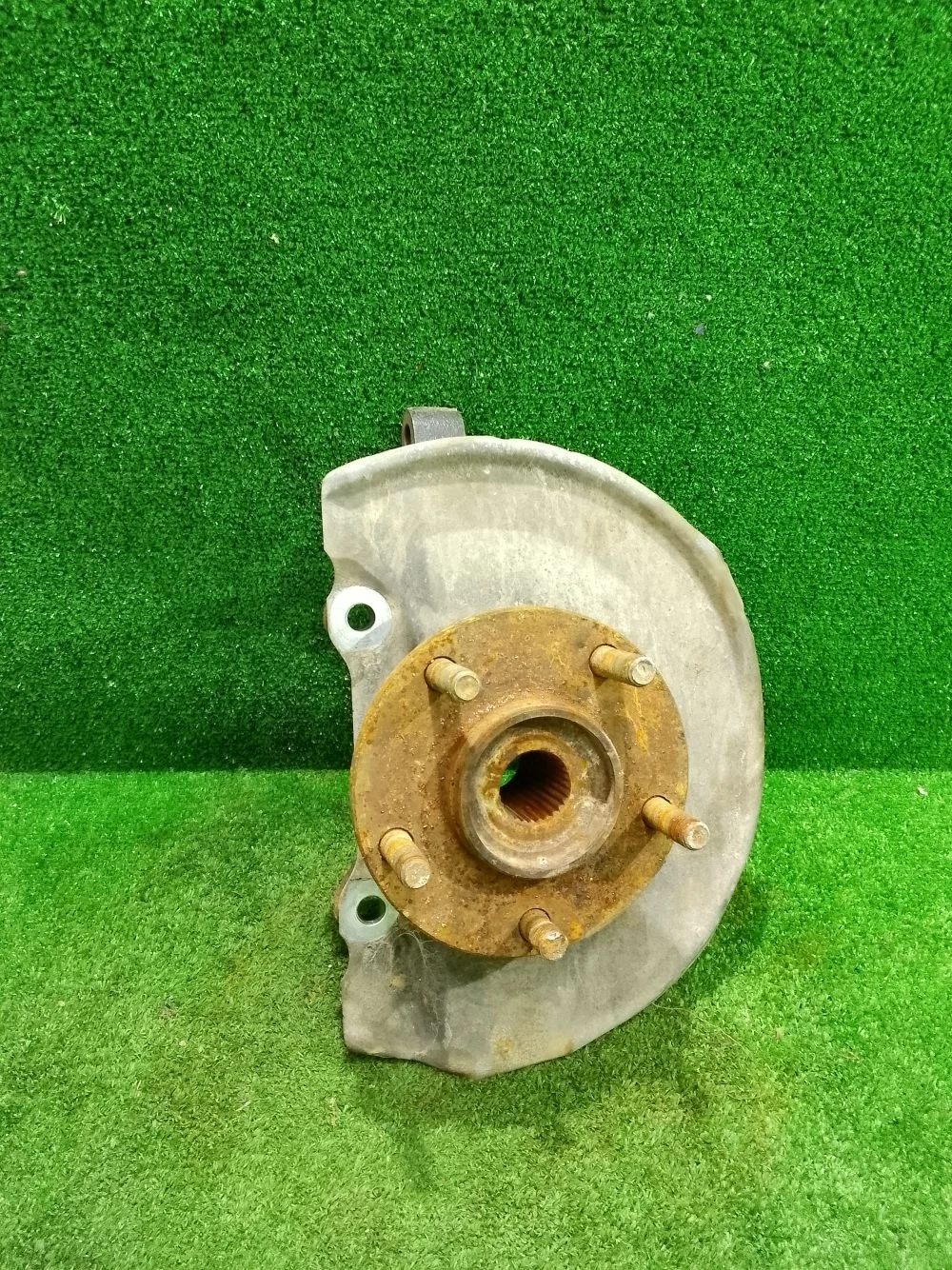 Кулак поворотный Mitsubishi Lancer X (2007—2010)