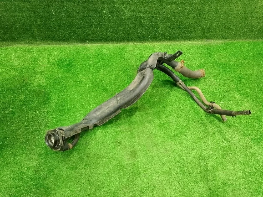 Горловина топливного бака Kia Rio III (2011—2015)