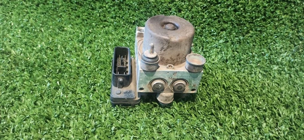 Блок ABS Mitsubishi Lancer IX (2000—2007)