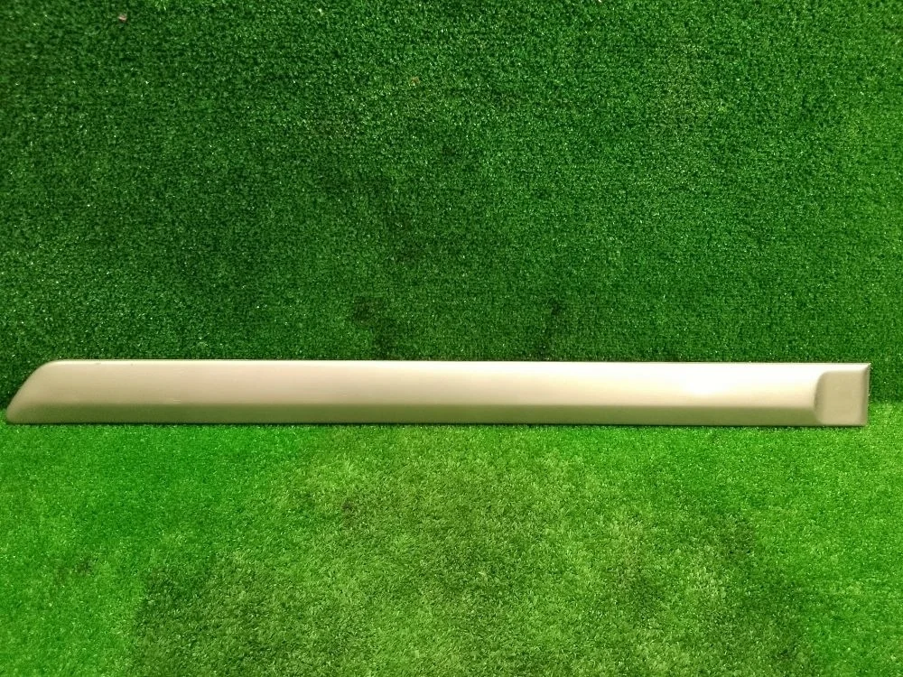 Молдинг двери Hyundai Elantra III рестайлинг (2003—2010)