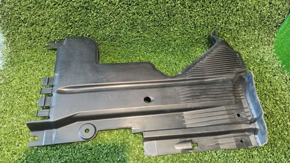 Защита днища кузова Audi A4 B8 (2007—2012)