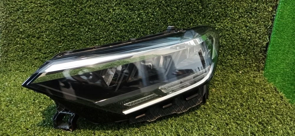 Фара Volkswagen Polo VI (2020—2023)