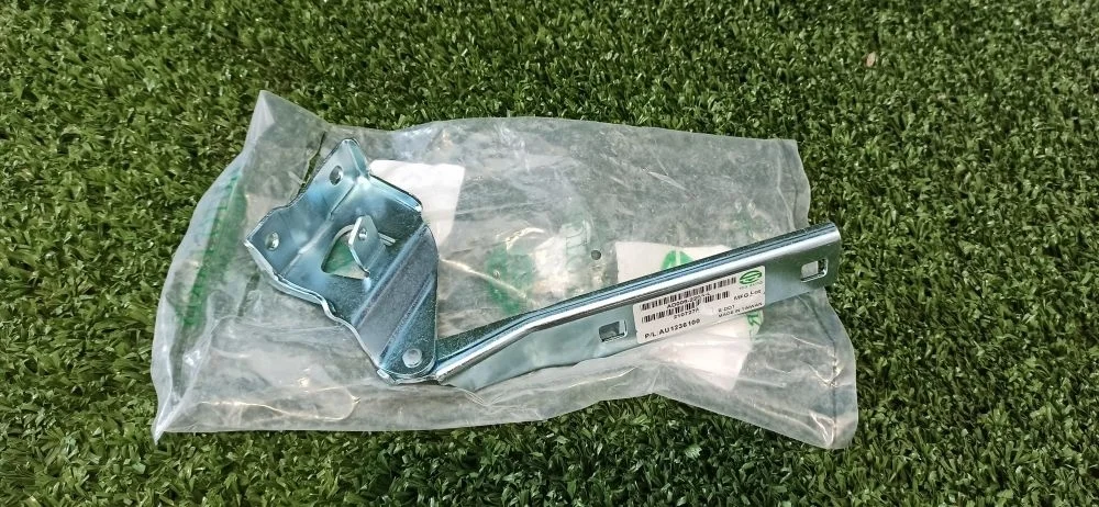 Петля капота Audi A4 B8 (2007—2012)