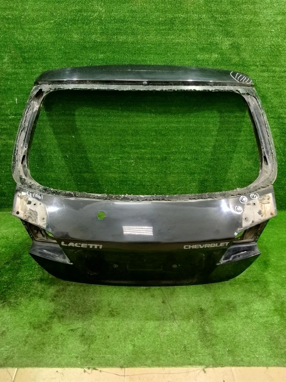 Крышка багажника Chevrolet Lacetti I (2004—2013)