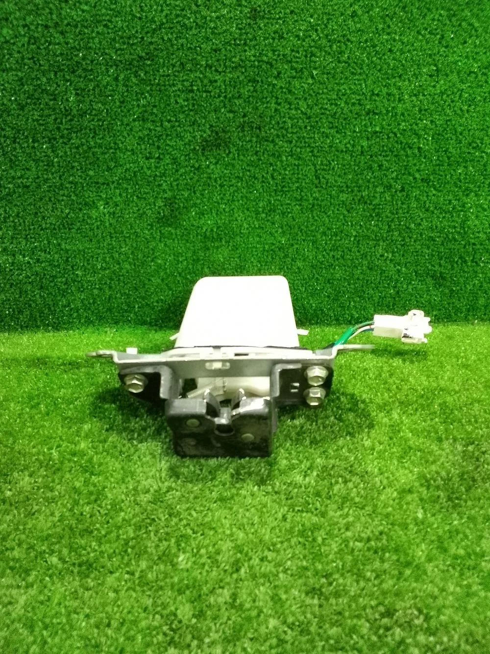 Замок багажника Lexus GX J150 рестайлинг (2013—2019)