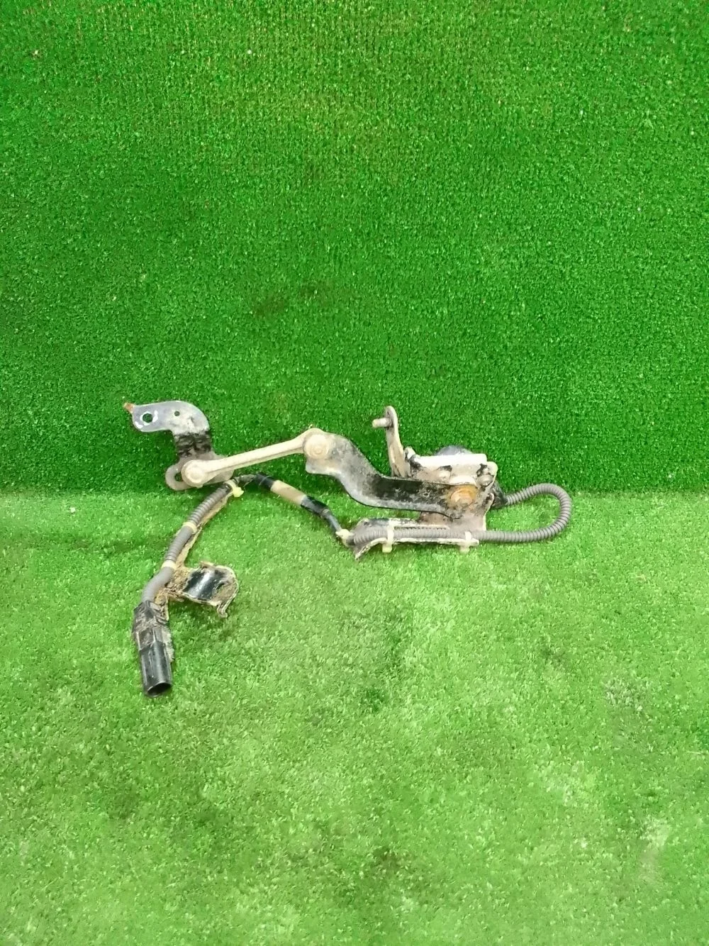 Датчик положения кузова Lexus RX III (2008—2012)