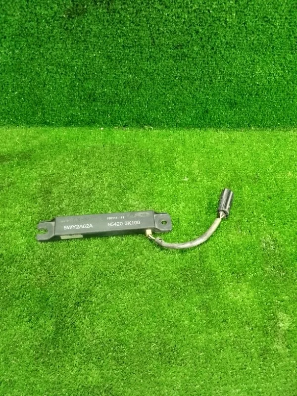 Антенна Kia Rio III (2011—2015)