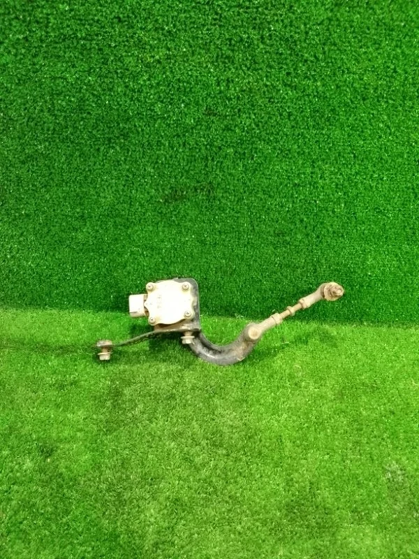 Датчик положения кузова Lexus RX II (2003—2006)