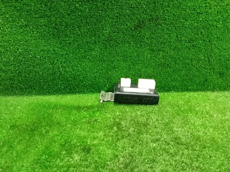 Блок управления рулевой рейкой Lexus RX III (2008—2012)