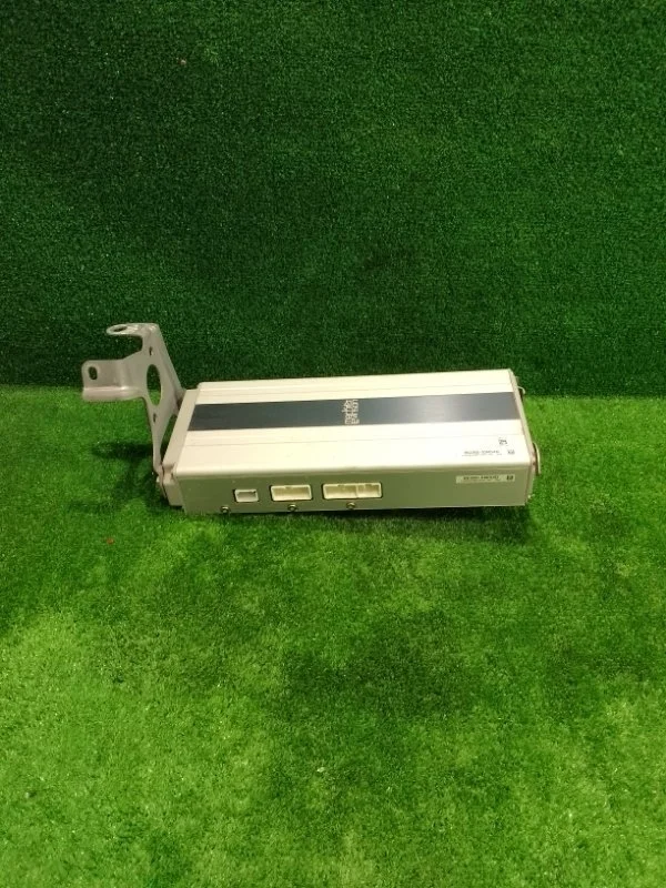 Усилитель Lexus RX III (2008—2012)