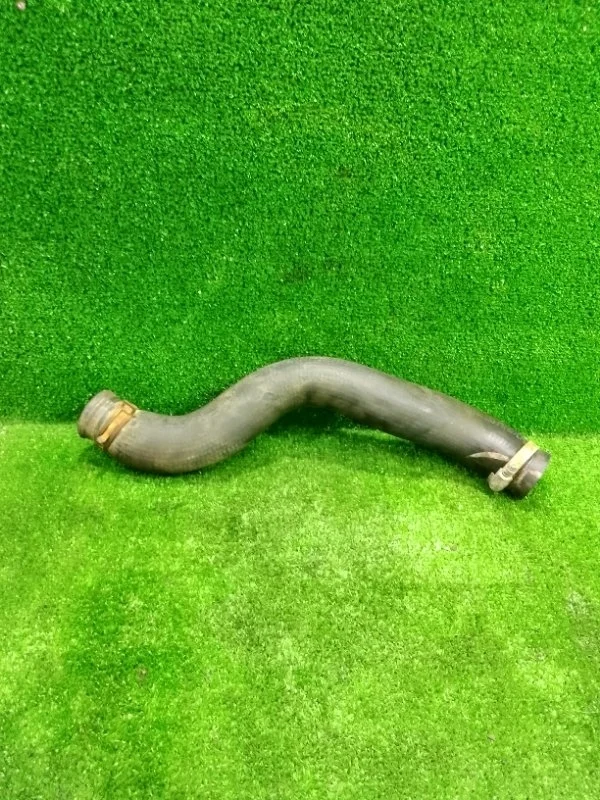 Патрубок системы охлаждения Daewoo Nexia I (1995—2008)