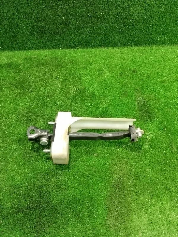 Ограничитель двери Lexus RX III (2008—2012)