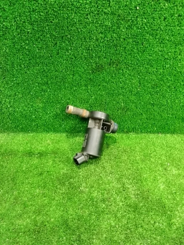 Насос омывателя Lexus RX III (2008—2012)