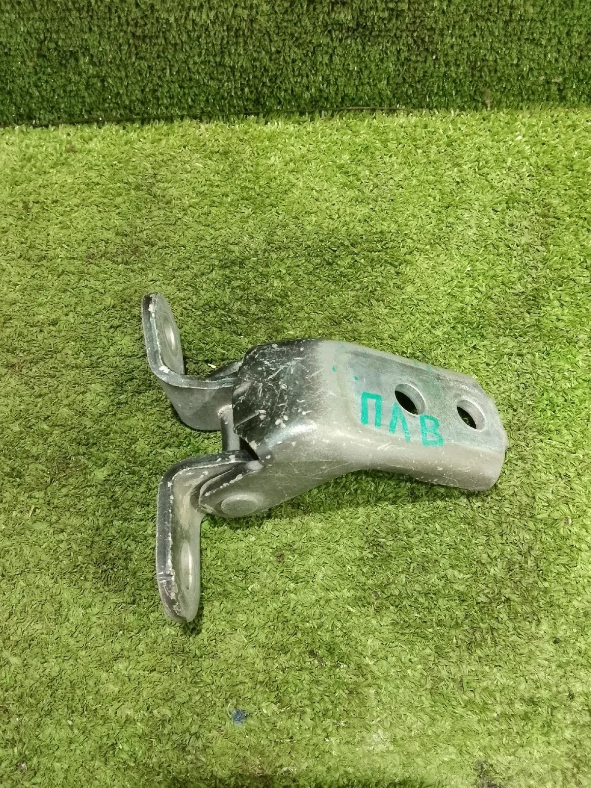 Петля двери Lexus RX III (2008—2012)