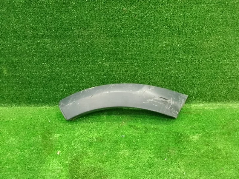 Молдинг бампера Renault Sandero I (2009—2014)