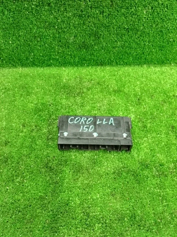 Реле Toyota Corolla X (2006—2010)