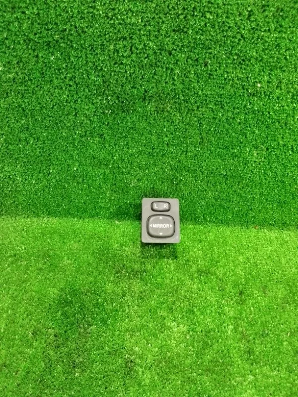 Кнопка регулировки зеркал Toyota Hilux VII (2004—2011)