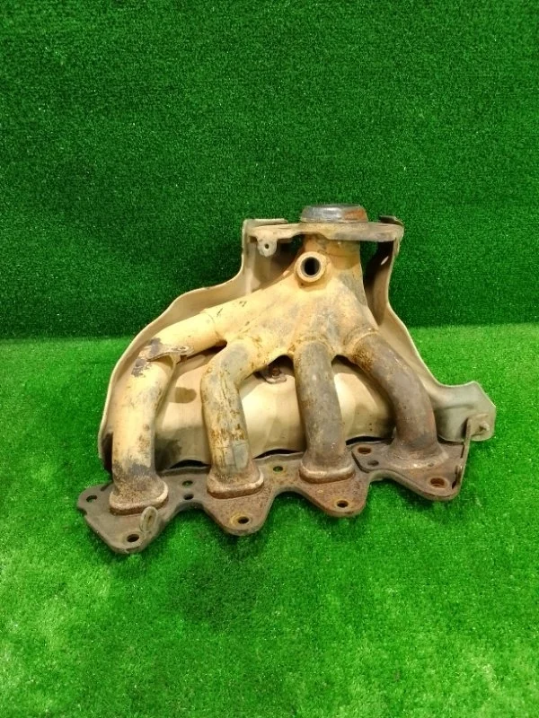 Коллектор выпускной Renault Sandero Stepway II рестайлинг (2018—2022)