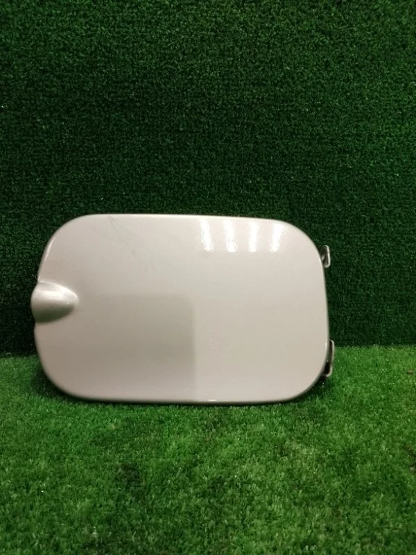 Лючок бензобака Renault Sandero I (2009—2014)