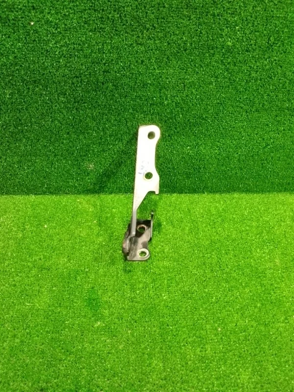 Петля капота Hyundai Accent II (1999—2012)