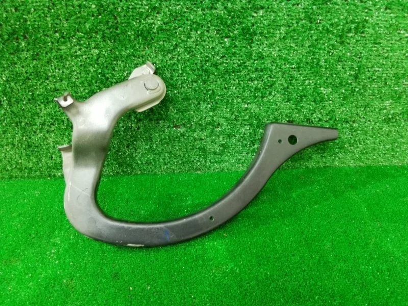 Петля багажника Renault Symbol I (1999—2002)