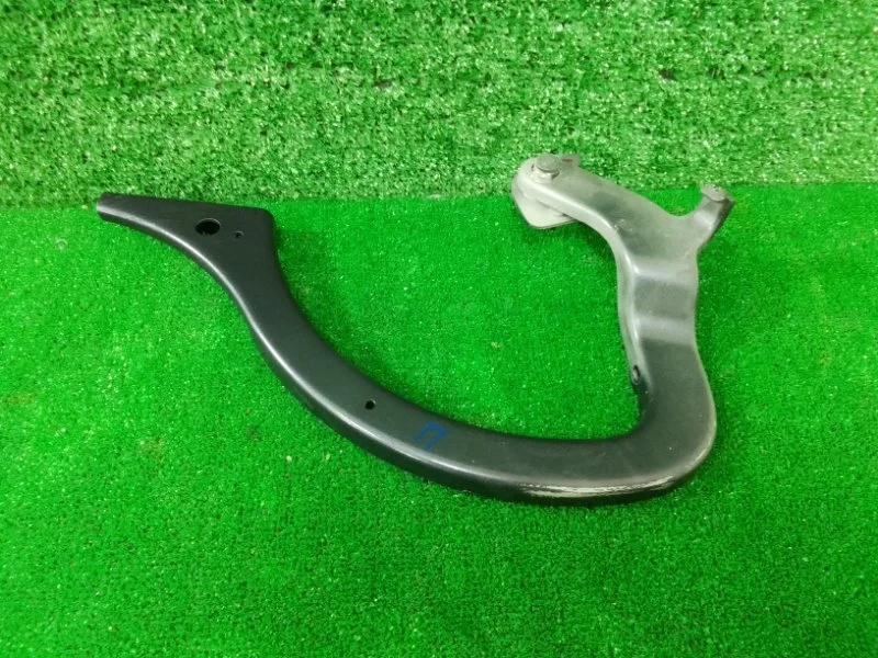 Петля багажника Renault Symbol I (1999—2002)