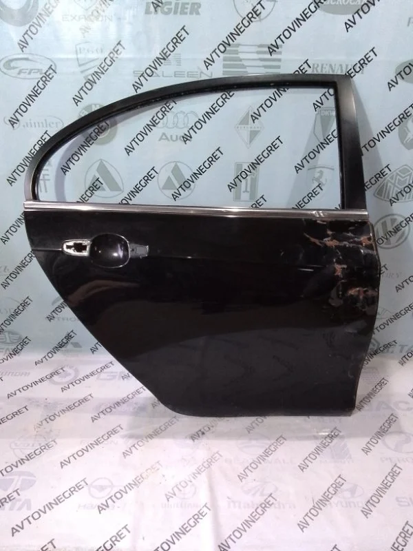 Дверь Geely Emgrand EC7 I (2009—2016)