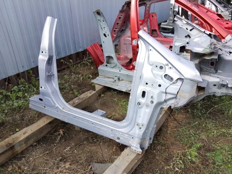 Порог кузова Ford Focus III (2011—2015)